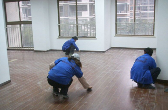 1498812729604349.png 如何進行新房裝修保潔.png